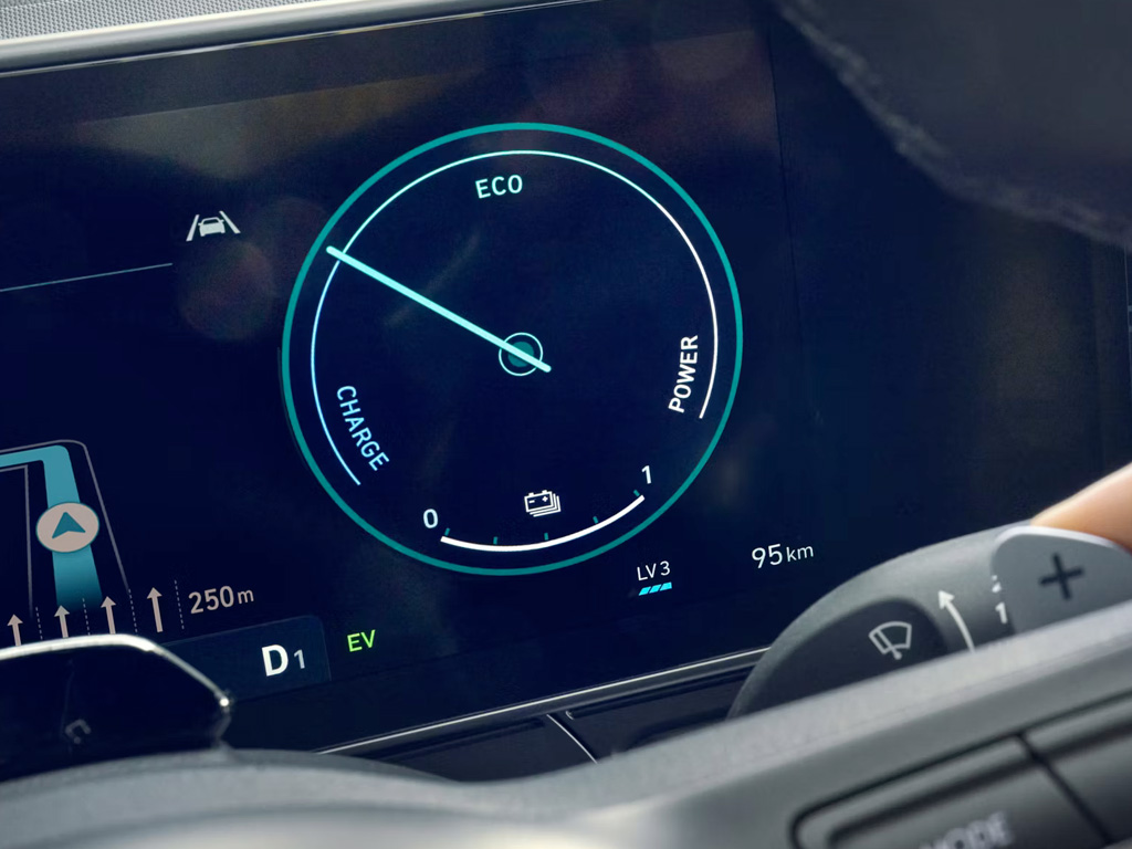 KONA Hybrid regenerative braking