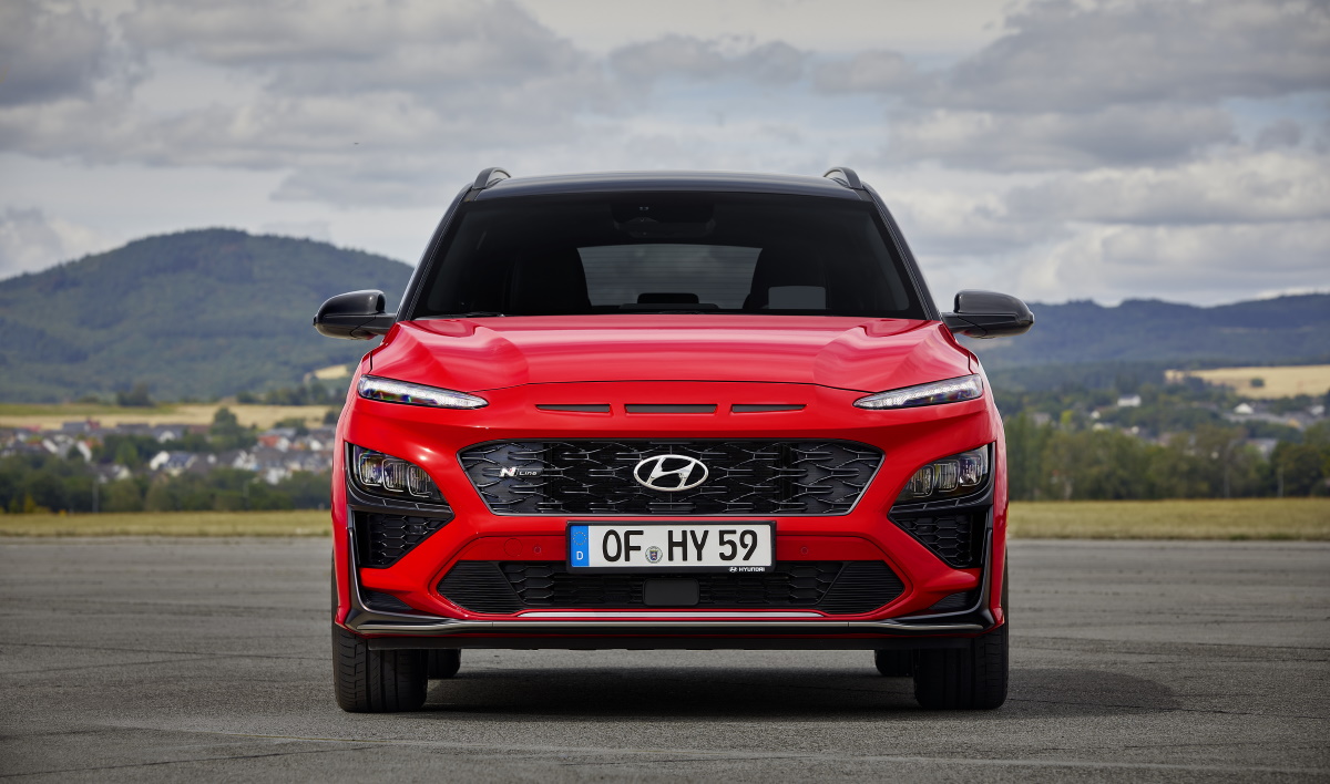 Täysin uusi Hyundai Kona N Line edestä