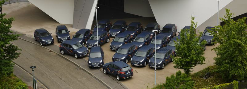 csm_hyundai_motor_hands_over_50_cars_to_beezero_4800x290