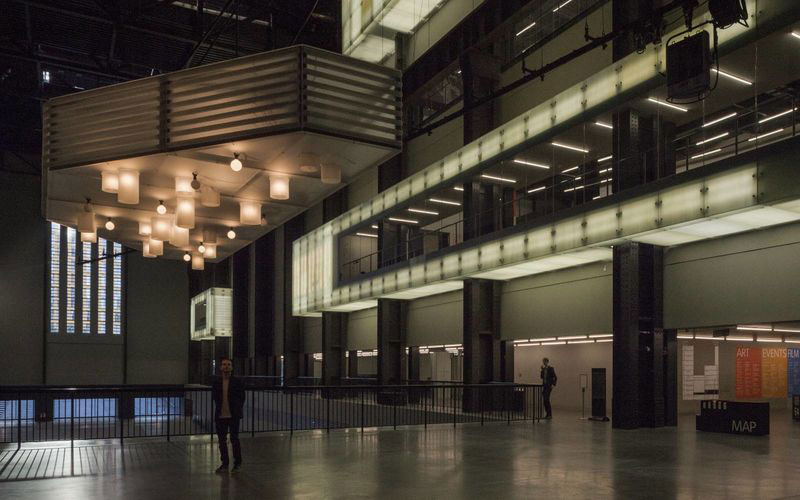 hyundai-commission-philippe-parreno-at-tate-2016_10_800x500