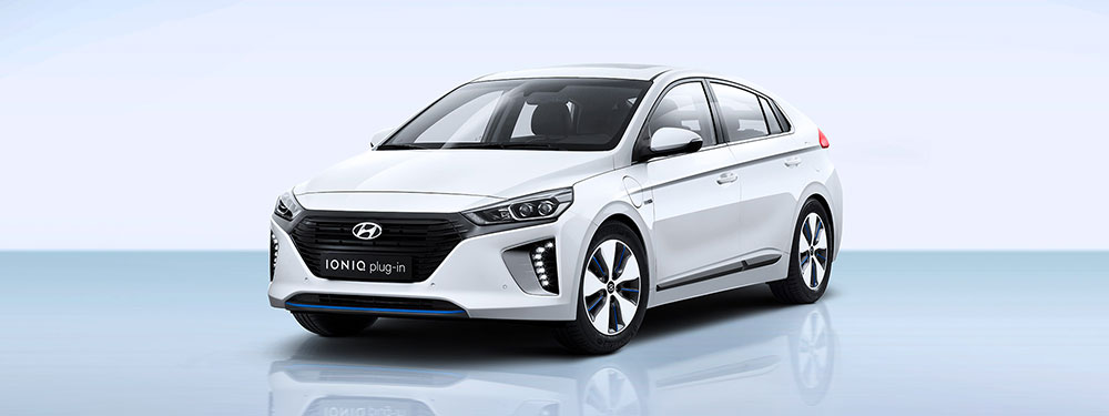 hyundai-ioniq-plug-in-2017-exterior-1000x375