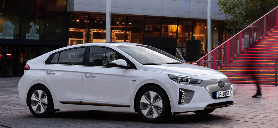 ioniq_electric_950x437