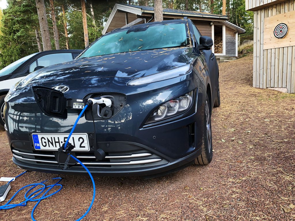 Kona Electricin lataus tilapäislatauslaite