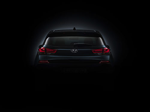 new_generation_hyundai_i30_teaser_rear_500x375